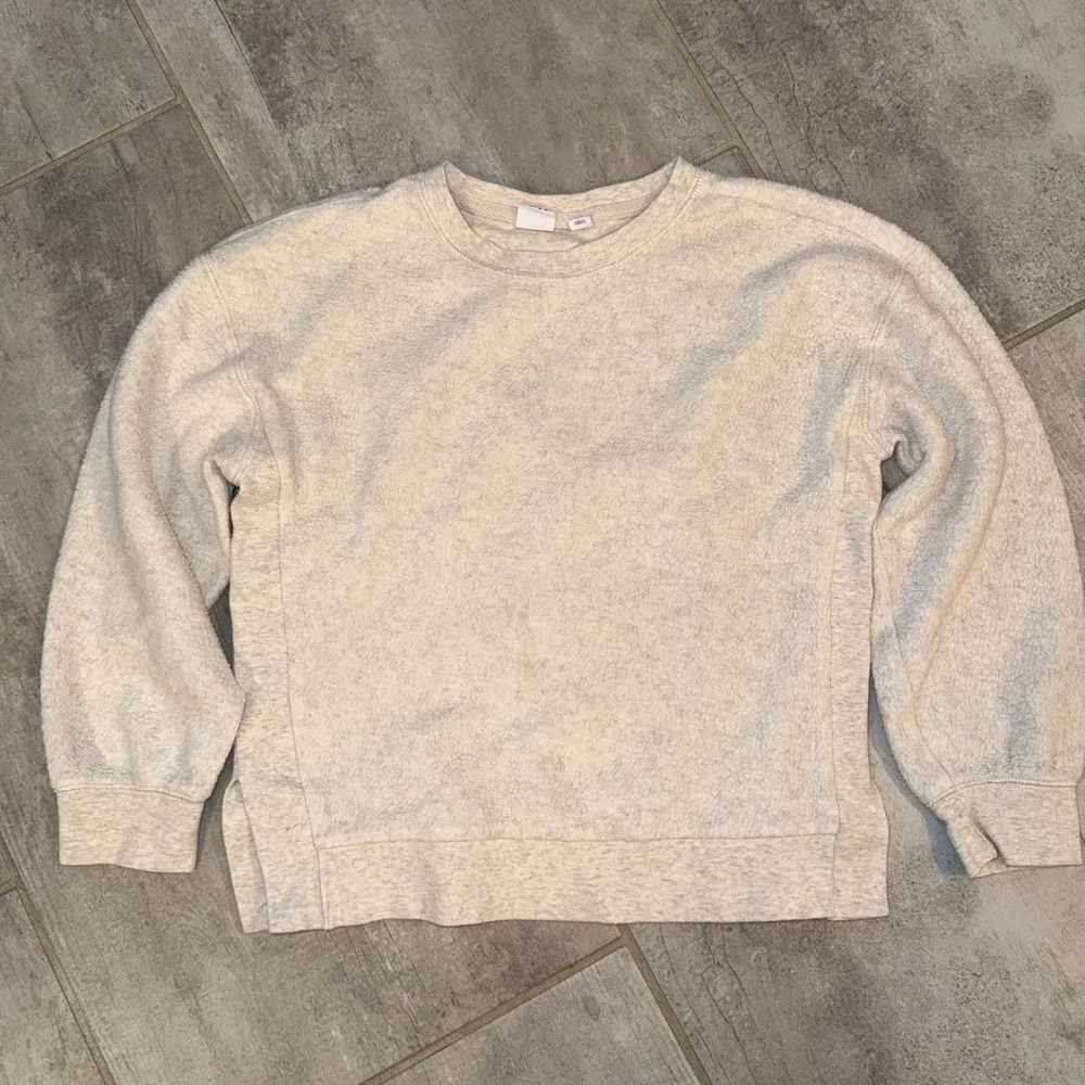 Gap Kids Beige Fleece Crewneck Sweatshirt‎ Size M